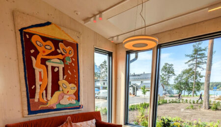 Referenssin Modernin omakotitalon lämmitys ja jäähdytys yhdessä järjestelmässä kuva